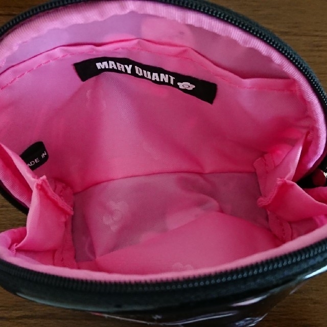MARY QUANT(マリークワント)の✨新品マリークワントポーチ黒✨ レディースのファッション小物(ポーチ)の商品写真