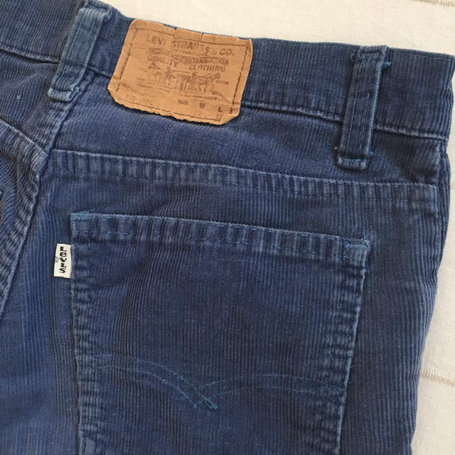 Levi's(リーバイス)のLEVI'S コーデュロイ パンツ リーバイス レディースのパンツ(カジュアルパンツ)の商品写真