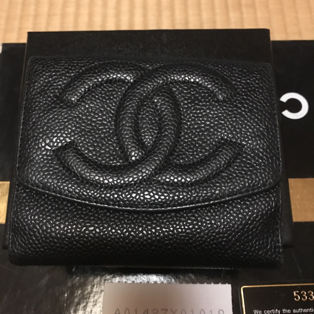 財布CHANEL二つ折り財布