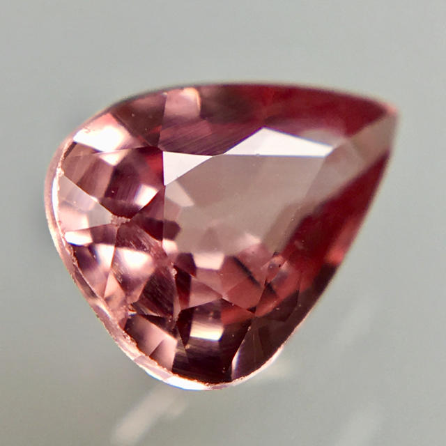 蓮花色の宝石 0.64ct UP 希少石 天然 パパラチァサファイア ルース レディースのアクセサリー(リング(指輪))の商品写真