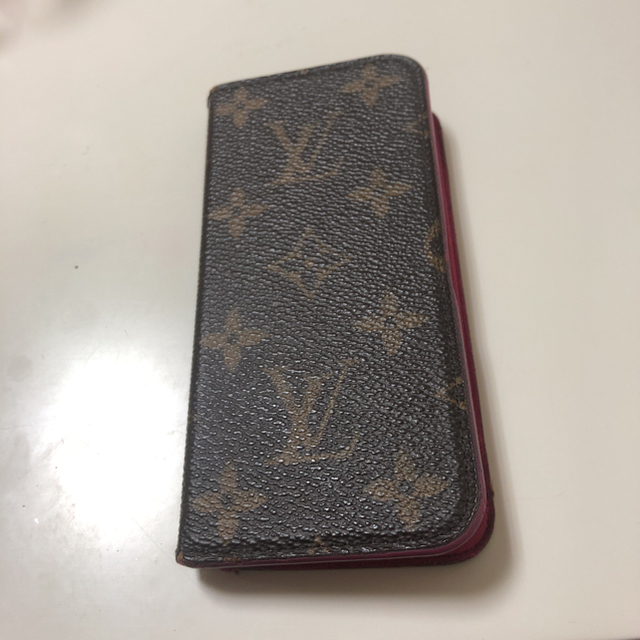 LOUIS VUITTON(ルイヴィトン)のルイヴィトンiPhoneケース 最終値下げ スマホ/家電/カメラのスマホアクセサリー(iPhoneケース)の商品写真