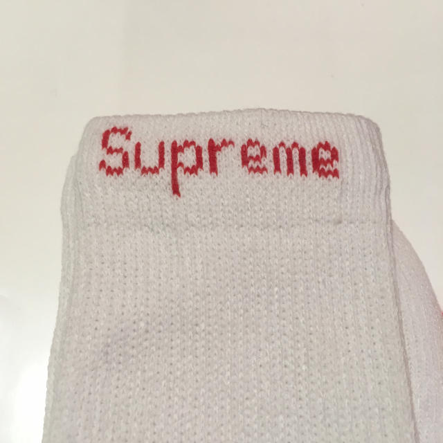 Supreme(シュプリーム)のSupreme Hanes Crew 靴下1セット メンズのレッグウェア(ソックス)の商品写真