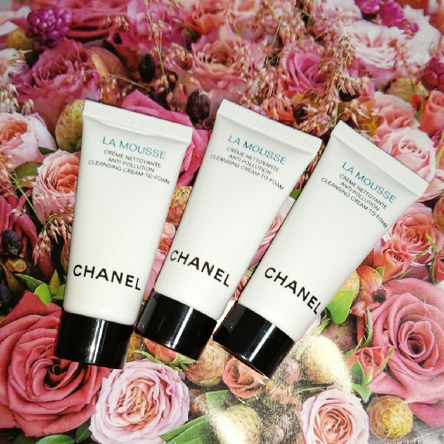 CHANEL(シャネル)の本日限定*5616円＊CHANEL*リニューアル*洗顔soap コスメ/美容のスキンケア/基礎化粧品(洗顔料)の商品写真