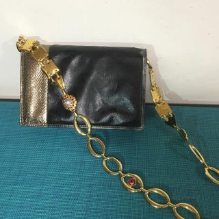 ヴェルサーチ(VERSACE)の♡ヴェルサーチ 中古 チェーンバッグ VERSACE♡(ショルダーバッグ)