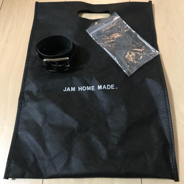 JAM HOME MADE & ready made(ジャムホームメイドアンドレディメイド)の【JAM HOME MADE】POST レザーシングルブレスレット BLACK レディースのアクセサリー(ブレスレット/バングル)の商品写真