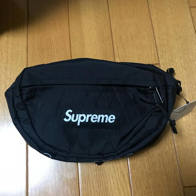 Supreme(シュプリーム)のsupreme 18aw waistbag  メンズのバッグ(ウエストポーチ)の商品写真