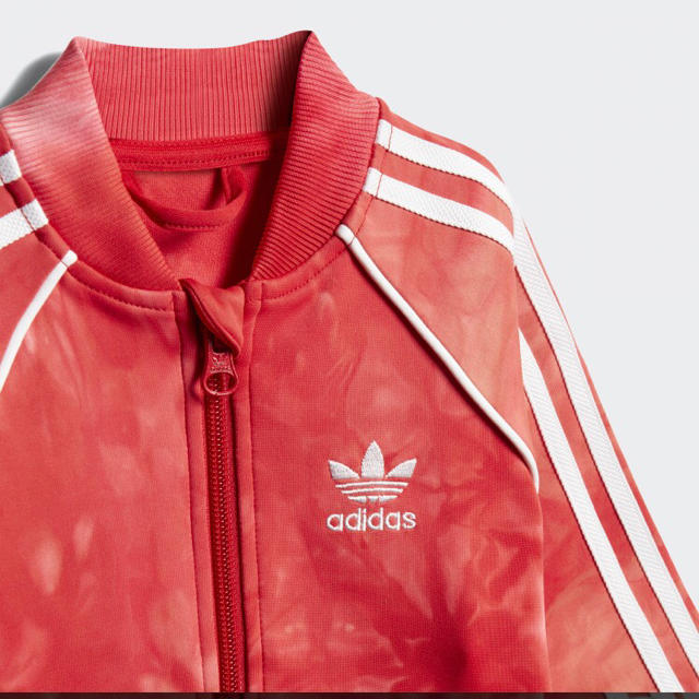 adidas(アディダス)のアディダス オリジナルス ジャージ 上下 セット 新品 キッズ/ベビー/マタニティのキッズ服男の子用(90cm~)(その他)の商品写真