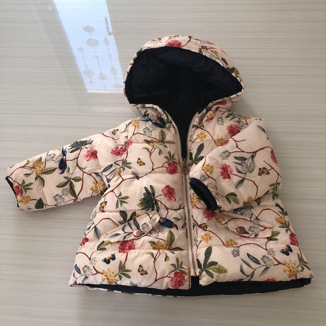 ZARA KIDS(ザラキッズ)のzaraベビー  リバーシブル アウター キッズ/ベビー/マタニティのベビー服(~85cm)(ジャケット/コート)の商品写真