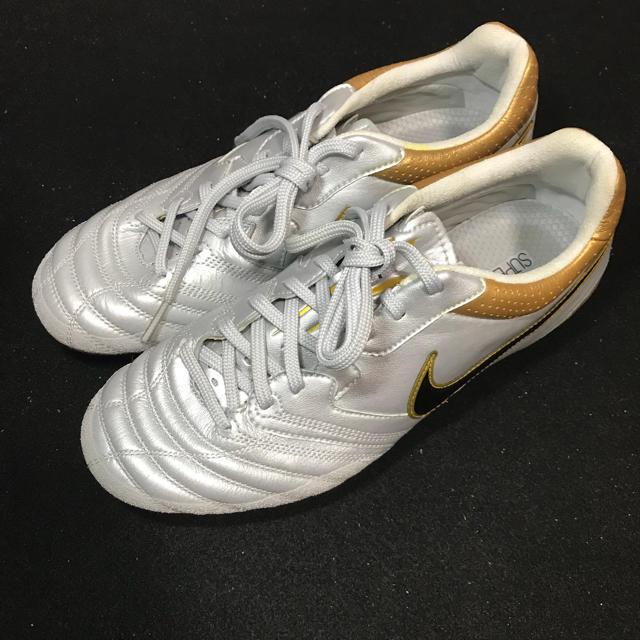 Nike 新品未使用 スーパーリゲラ2 25cmの通販 By Brand Select ナイキならラクマ Nike 新品未使用 スーパーリゲラ2 25cmの通販 By Brand Select ナイキならラクマ