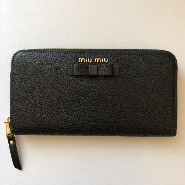 MIUMIU マドラス 長財布 リボン ブラック ジップアラウンド - 財布