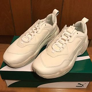 プーマ(PUMA)のPUMA THUNDER DESER White  27cm(スニーカー)