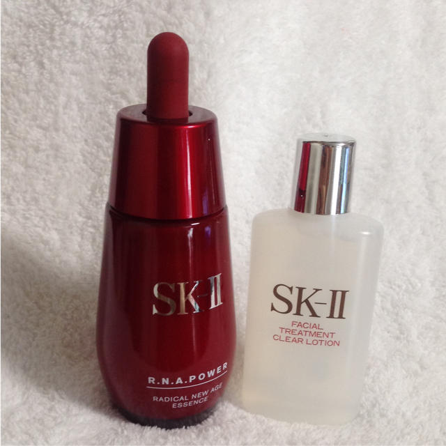 SK-II  ラディカルニューエイジ エッセンス 美容液 化粧水