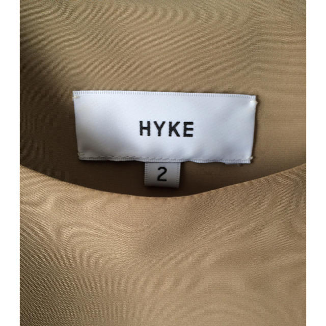 HYKE(ハイク)のHYKE  レディースのトップス(シャツ/ブラウス(半袖/袖なし))の商品写真