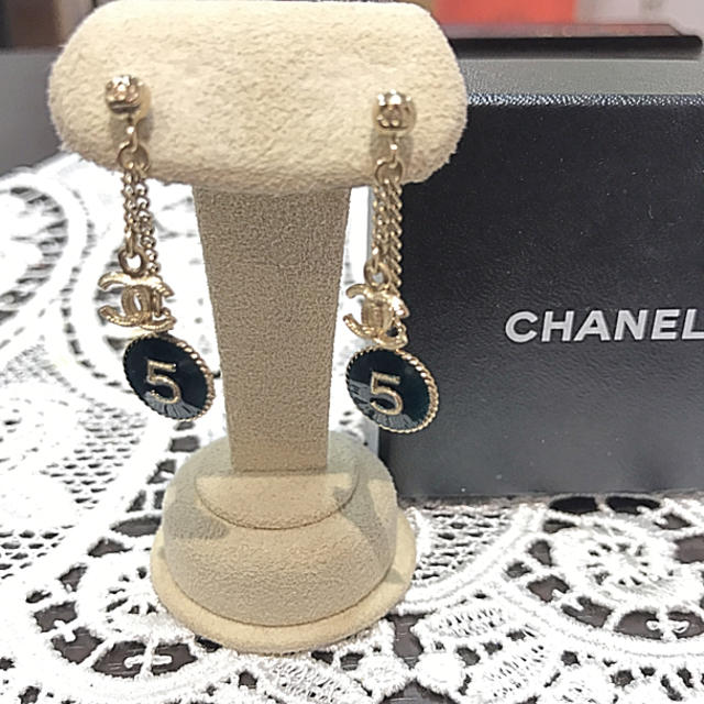 アクセサリーCHANEL ピアス