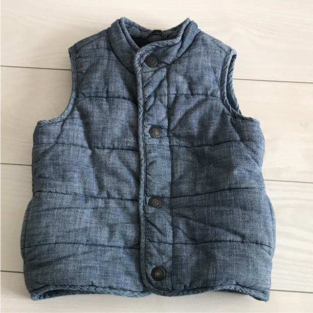 Old Navy(オールドネイビー)のOLD NAVY＊ダウンベスト キッズ/ベビー/マタニティのキッズ服男の子用(90cm~)(ジャケット/上着)の商品写真