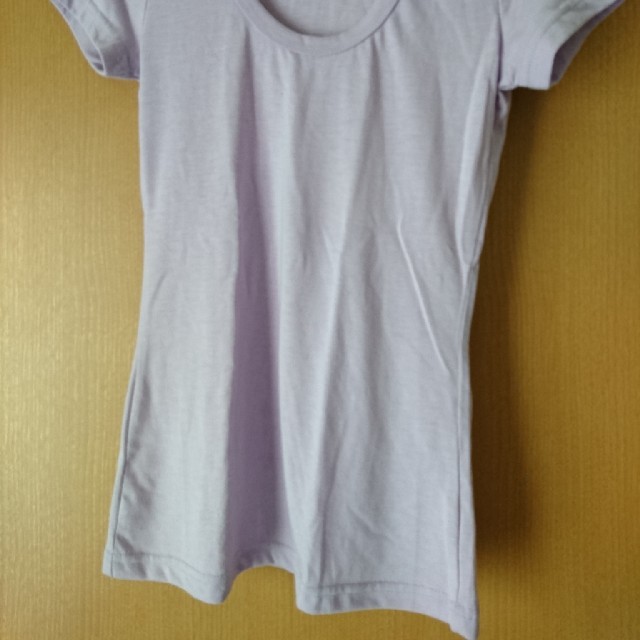 パープルTシャツ レディースのトップス(Tシャツ(半袖/袖なし))の商品写真