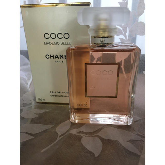 CHANEL(シャネル)のCHANEL(シャネル) ココマドモアゼル100ml未使用 コスメ/美容の香水(香水(女性用))の商品写真