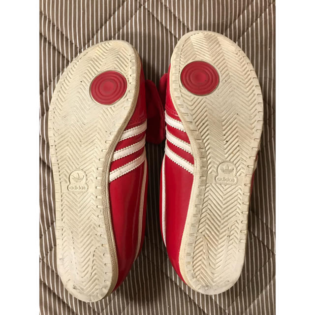 adidas(アディダス)のリボン スニーカー adidas アディダス25.5cm フラットシューズ レディースの靴/シューズ(スニーカー)の商品写真