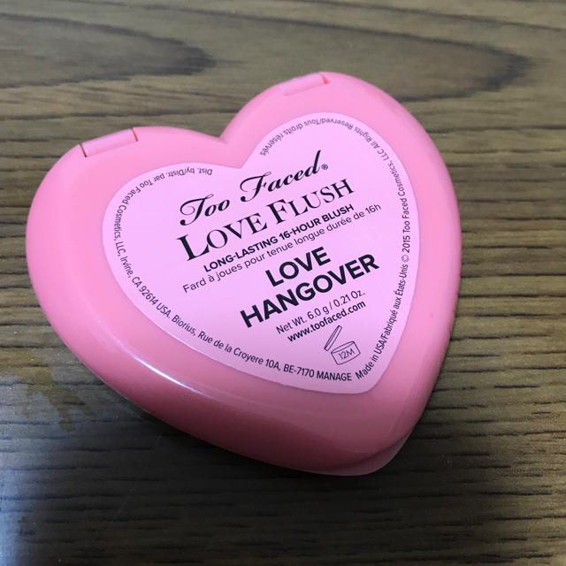 Too Faced(トゥフェイス)のToo Faced Love hangover チーク コスメ/美容のベースメイク/化粧品(チーク)の商品写真