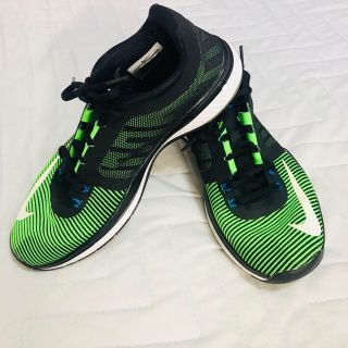 ナイキ(NIKE)のNIKEナイキ シューズ グリーン 26.0センチ(シューズ)