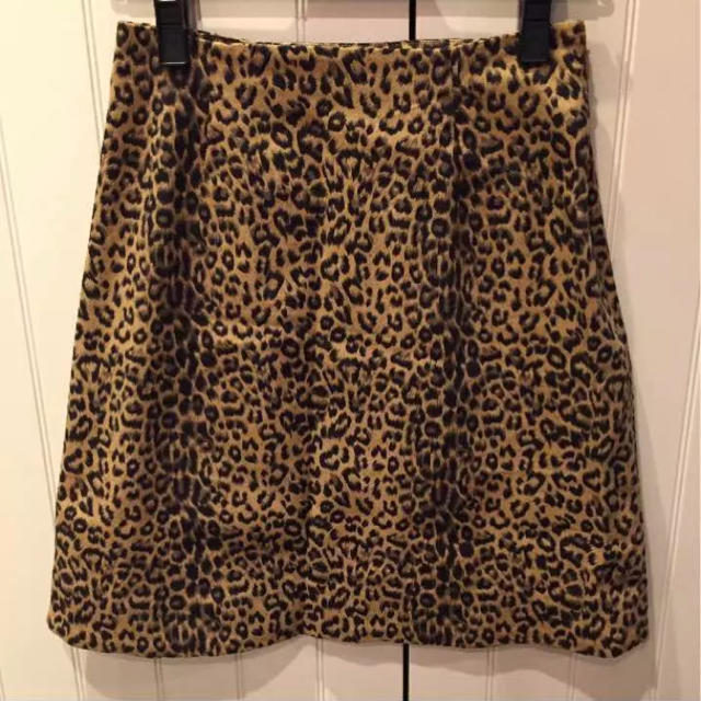 EMODA(エモダ)のEMODA レオパード柄 スカート レディースのスカート(ミニスカート)の商品写真