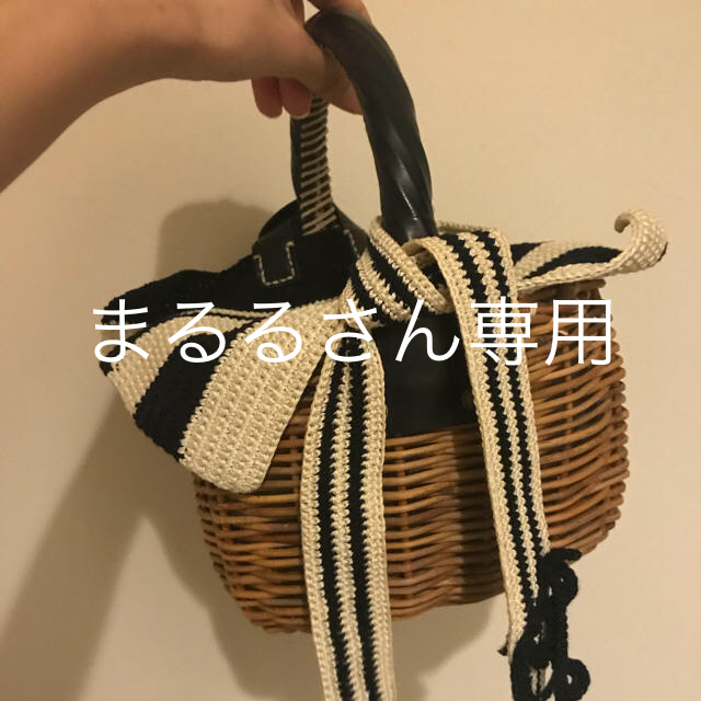 ebagos☆エバゴス☆りぼんクラッチバック☆ストロー素材☆美品