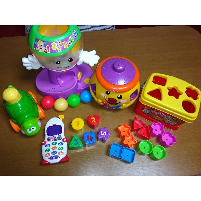 Fisher-Price(フィッシャープライス)の【送料込】フィッシャープライス　9/2処分予定　おもちゃ　まとめ売り キッズ/ベビー/マタニティのおもちゃ(知育玩具)の商品写真