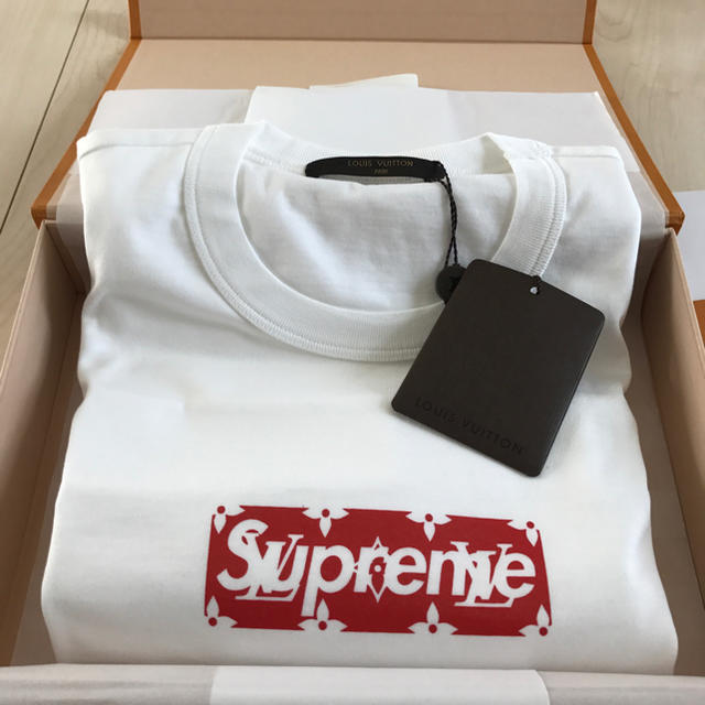 Supreme(シュプリーム)のシュプリーム ヴィトン BOXロゴT メンズのトップス(Tシャツ/カットソー(半袖/袖なし))の商品写真