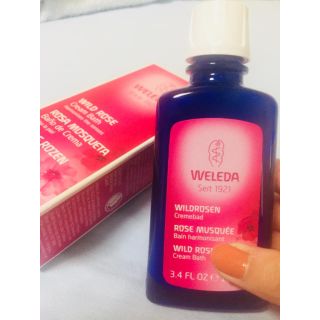 ヴェレダ(WELEDA)のヴェレダ  クリームバスミルク🛁(入浴剤/バスソルト)