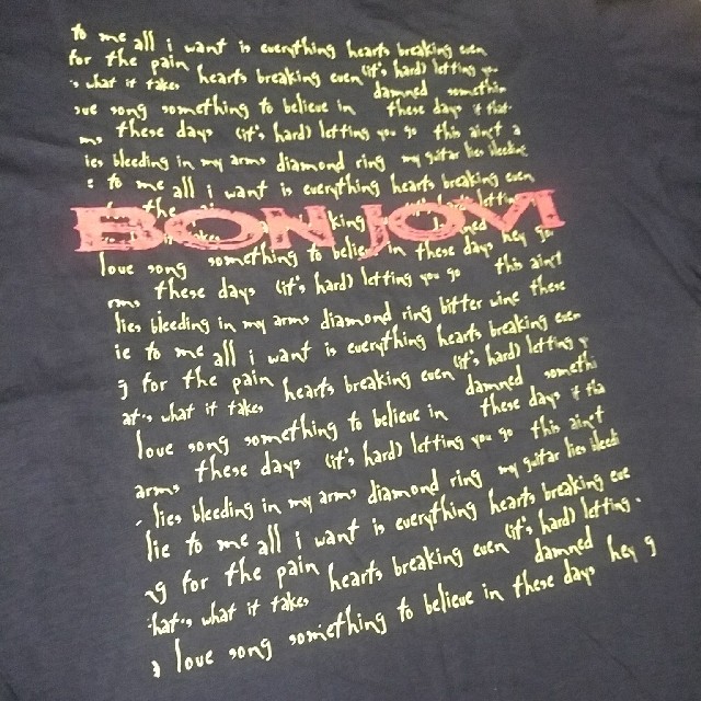 激レア！BON JOVI 1996JapanTour Ｔシャツ ボンショビ エンタメ/ホビーのタレントグッズ(ミュージシャン)の商品写真