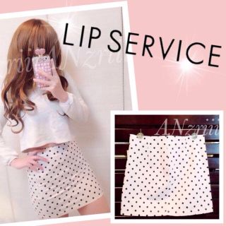 リップサービス(LIP SERVICE)の新品【ドットスカート】21134(ミニスカート)