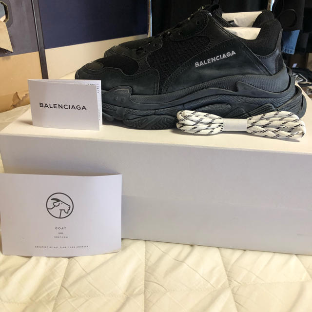 2022年激安 Balenciaga - balenciaga トリプルS サイズ42 スニーカー