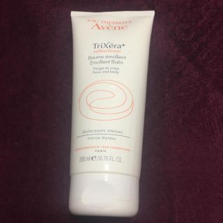 アベンヌ(Avene)のアベンヌ♪トリセラプラス♪エモリエントバーム♪全身用保湿クリーム♪(ボディクリーム)