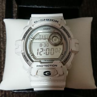 ジーショック(G-SHOCK)のCASIO Ｇ-SHOCK ホワイト(腕時計(デジタル))