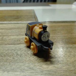 フィッシャープライス(Fisher-Price)のミニミニトーマス　ダッシュ(電車のおもちゃ/車)