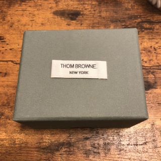THOM BROWNEのフリマアイテム一覧 THOM BROWNEのフリマアイテム一覧