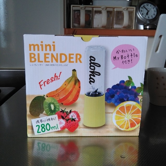 はるさん専用　mini BLENDER 新品未開封　マイボトル付き スマホ/家電/カメラの調理家電(ジューサー/ミキサー)の商品写真