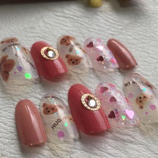 sale✨テディベアネイル♡ハートホロ コスメ/美容のネイル(つけ爪/ネイルチップ)の商品写真