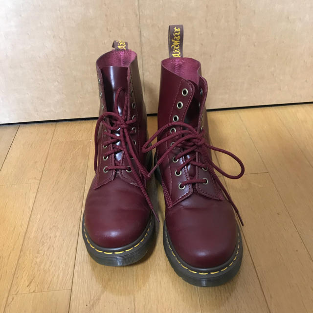 最終値下げ Dr.Martens 8ホール ボルドー