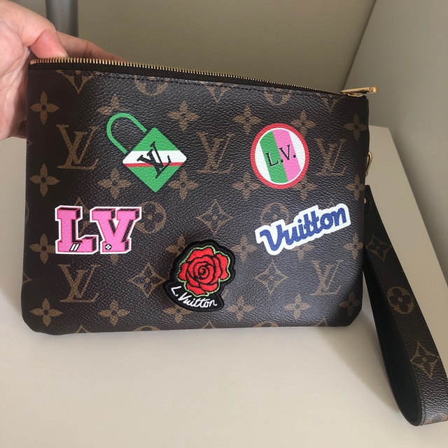 LOUIS VUITTON(ルイヴィトン)のルイ ヴィトン      クラッチバッグ   ポーチ   新品  超レア！ レディースのバッグ(クラッチバッグ)の商品写真