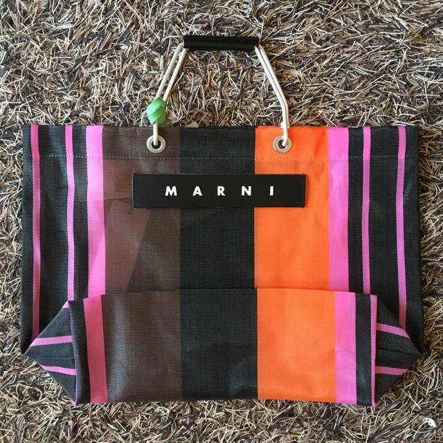 【MARNI】マルチピンク マルニマーケット ストライプバッグ