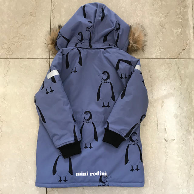 ミニロディーニ ジャンパー ブルー ペンギン 104-110   キッズ/ベビー/マタニティのキッズ服男の子用(90cm~)(ジャケット/上着)の商品写真