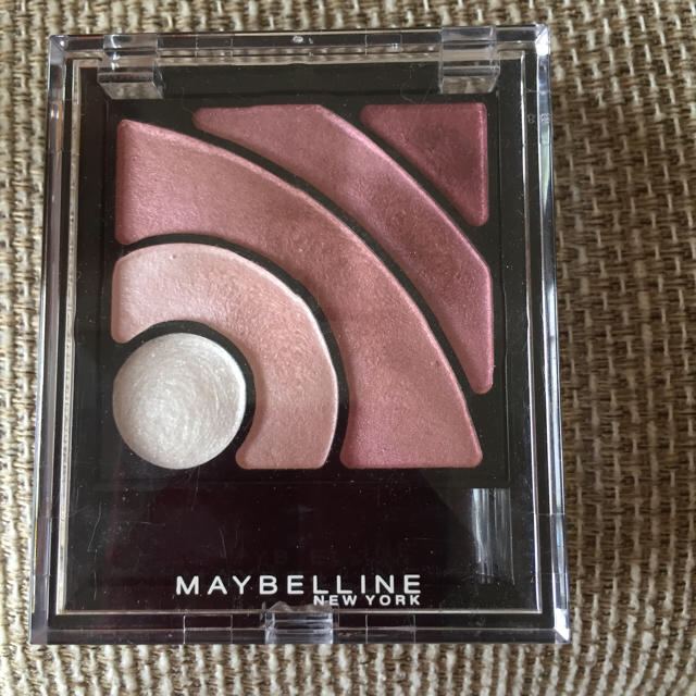 MAYBELLINE(メイベリン)のメイベリン アイシャドウ コスメ/美容のベースメイク/化粧品(アイシャドウ)の商品写真