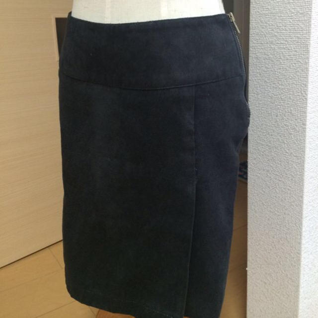 EGOIST(エゴイスト)のEGOISTスエードスリットスカート レディースのスカート(ミニスカート)の商品写真