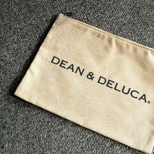 DEAN & DELUCA(ディーンアンドデルーカ)のDEAN & DELUKA ディーン&デルーカ クラッチ レディースのバッグ(クラッチバッグ)の商品写真