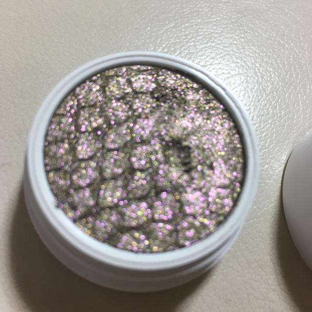 colourpop(カラーポップ)のColor Pop Super shock shadow コスメ/美容のベースメイク/化粧品(アイシャドウ)の商品写真