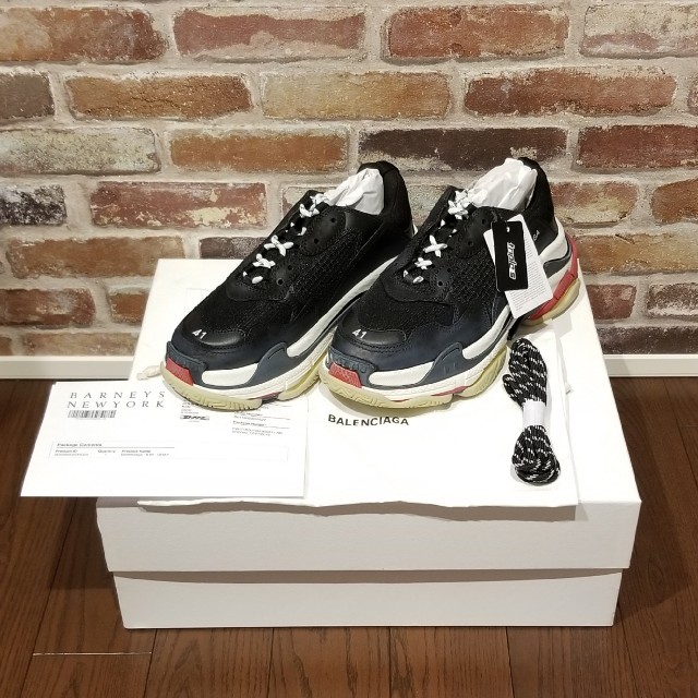 登坂着☆BALENCIAGA☆Triple S 41 バレンシアガジヨン岩田剛典