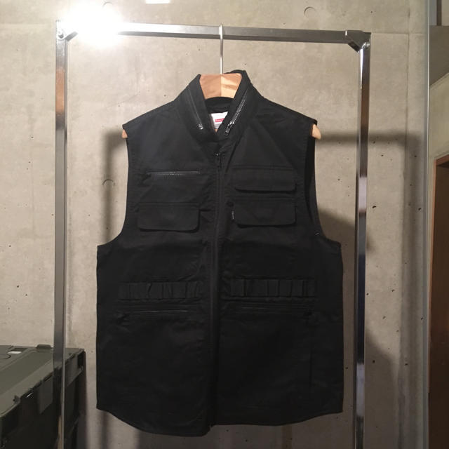 Supreme(シュプリーム)のsupreme tactical vest メンズのトップス(ベスト)の商品写真