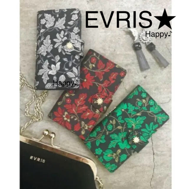 EVRIS(エヴリス)の新品 ★ iPhone7 花柄 手帳型 ★ EVRIS エヴリス スマホ/家電/カメラのスマホアクセサリー(iPhoneケース)の商品写真