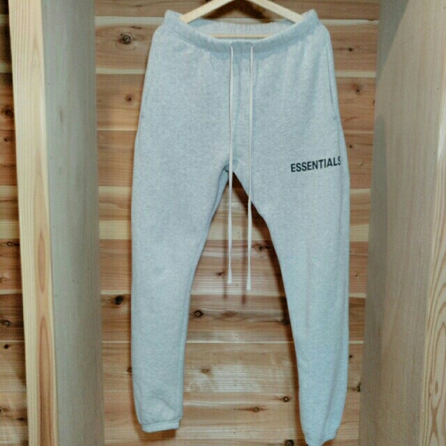 メンズFOG ESSENTIALS Graphic Sweatpants